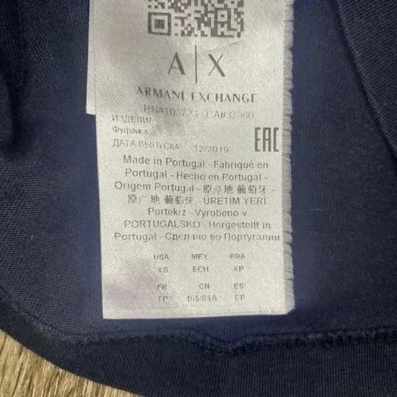 Womens Armani Exchange Black Cropped Tee - XS - Picture 8 of 8